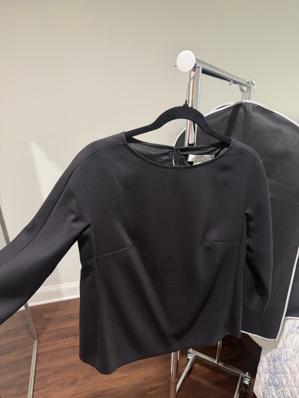 MaxMara Black Long-Sleeve Crewneck Blouse